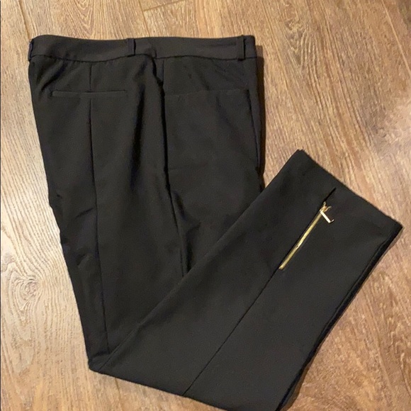 Black ankle pants - Picture 1 of 4